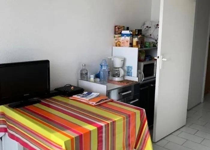 Résidence Les Marines - Location De - -t2 Face Oceanes Mae-2921 Appartement