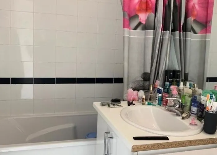 Résidence Les Marines - Location De - -t2 Face Oceanes Mae-2921 *